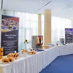 Western Am Schlossberg 뉘르팅엔