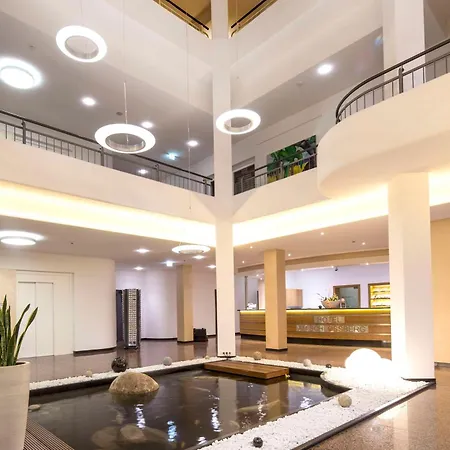 Western Am Schlossberg Hotel