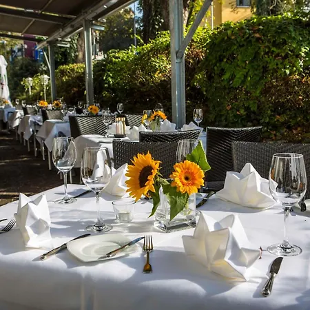 Hotel Western Am Schlossberg 4*