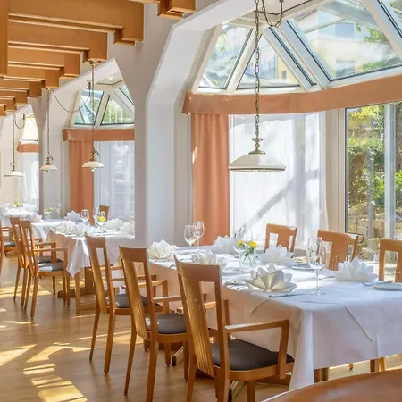 Hotel Western Am Schlossberg 4*