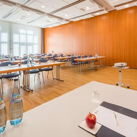 Western Am Schlossberg 4* Nuertingen