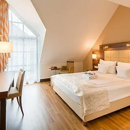 Hotel Western Am Schlossberg Nuertingen
