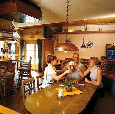 Szálloda Western Am Schlossberg 4*